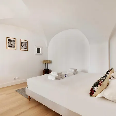 Authentic - 2br - 4p - Monnaie *