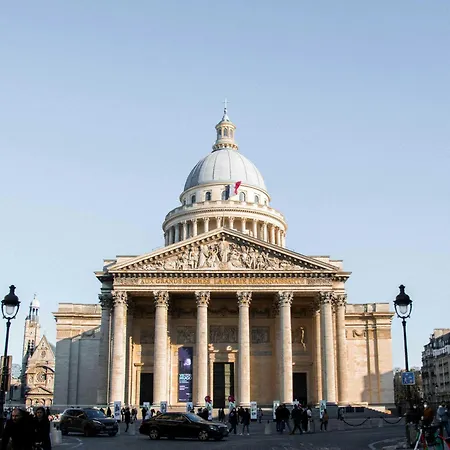 Authentic - 2br - 4p - Monnaie Parijs