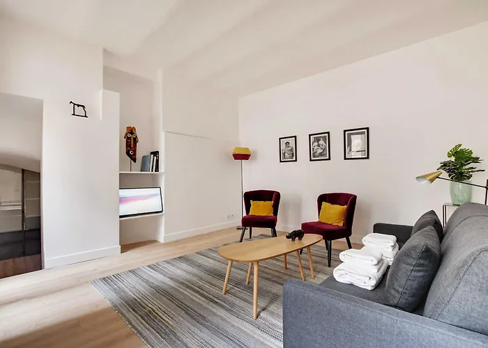 Authentic - 2br - 4p - Monnaie アパート